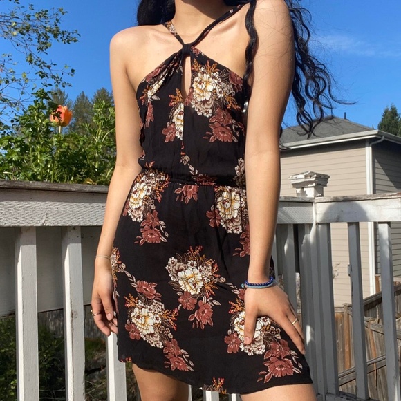 Dresses & Skirts - Black Summer dress size Small
